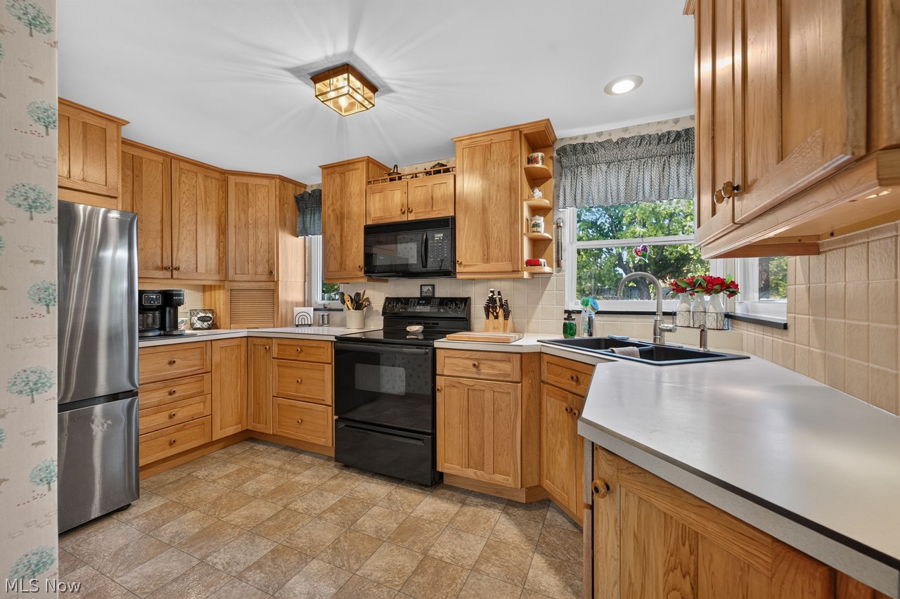 461 Royer Avenue NW North Canton OH 44720
