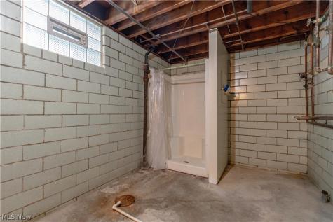 525 33rd Street NW Canton OH 44709