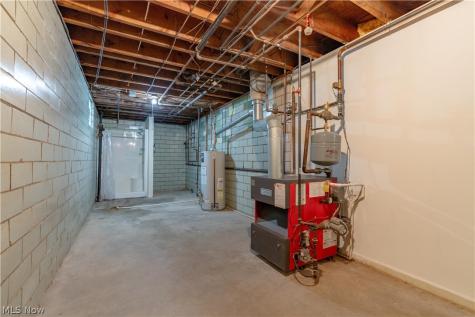 525 33rd Street NW Canton OH 44709