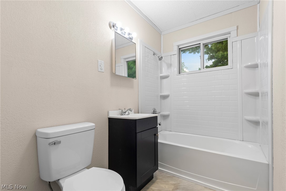 70042 1st Street Flushing OH 43977