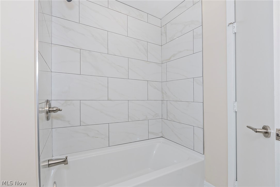 127 Brush Road Richmond Heights OH 44143
