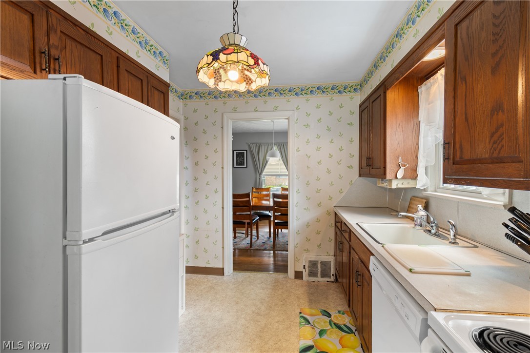 2525 Beverly Avenue Akron OH 44312