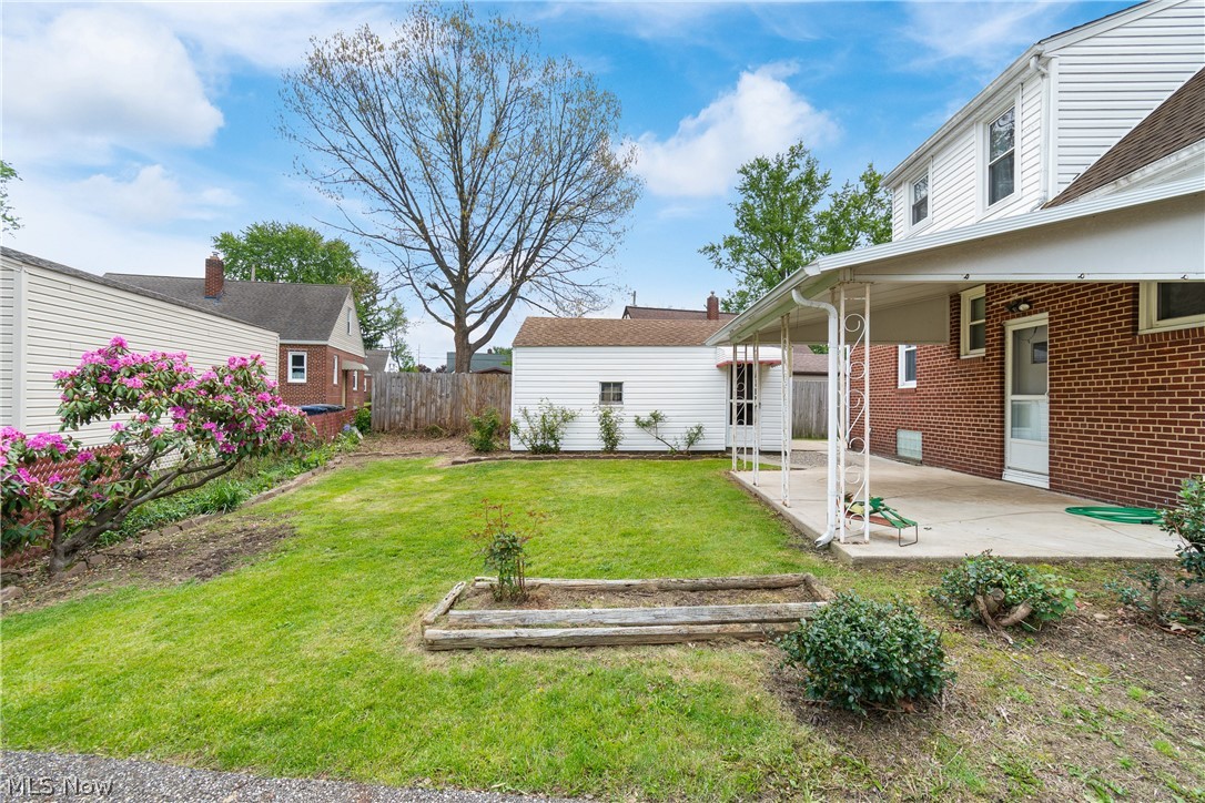 2525 Beverly Avenue Akron OH 44312
