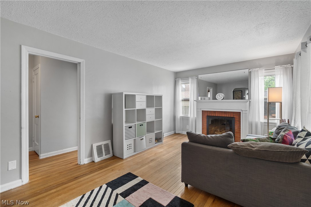 2525 Beverly Avenue Akron OH 44312