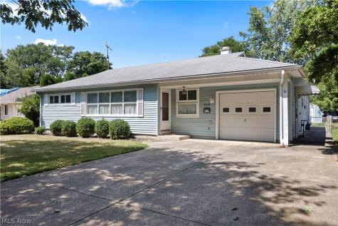9298 Newkirk Drive Parma Heights OH 44130