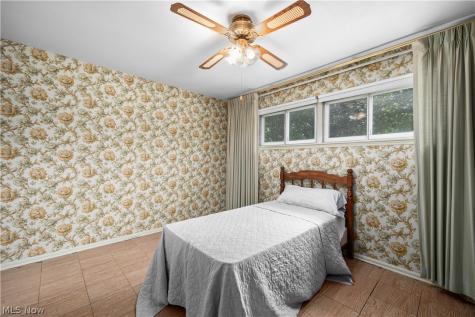 9298 Newkirk Drive Parma Heights OH 44130