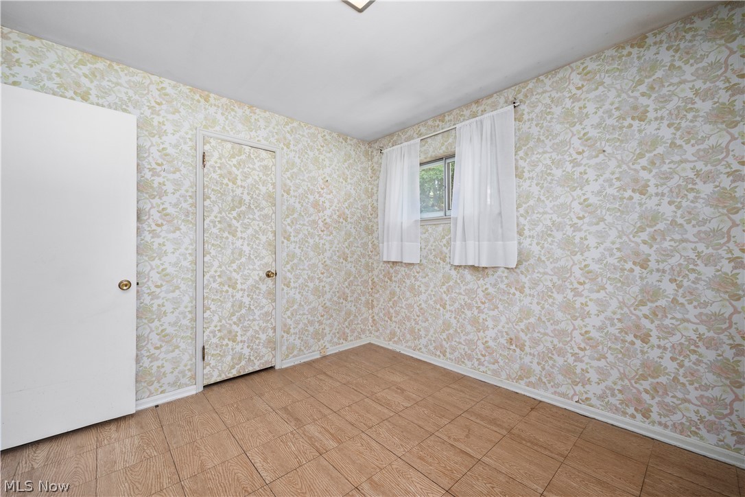 9298 Newkirk Drive Parma Heights OH 44130