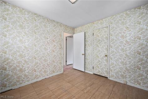 9298 Newkirk Drive Parma Heights OH 44130