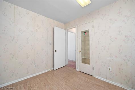 9298 Newkirk Drive Parma Heights OH 44130
