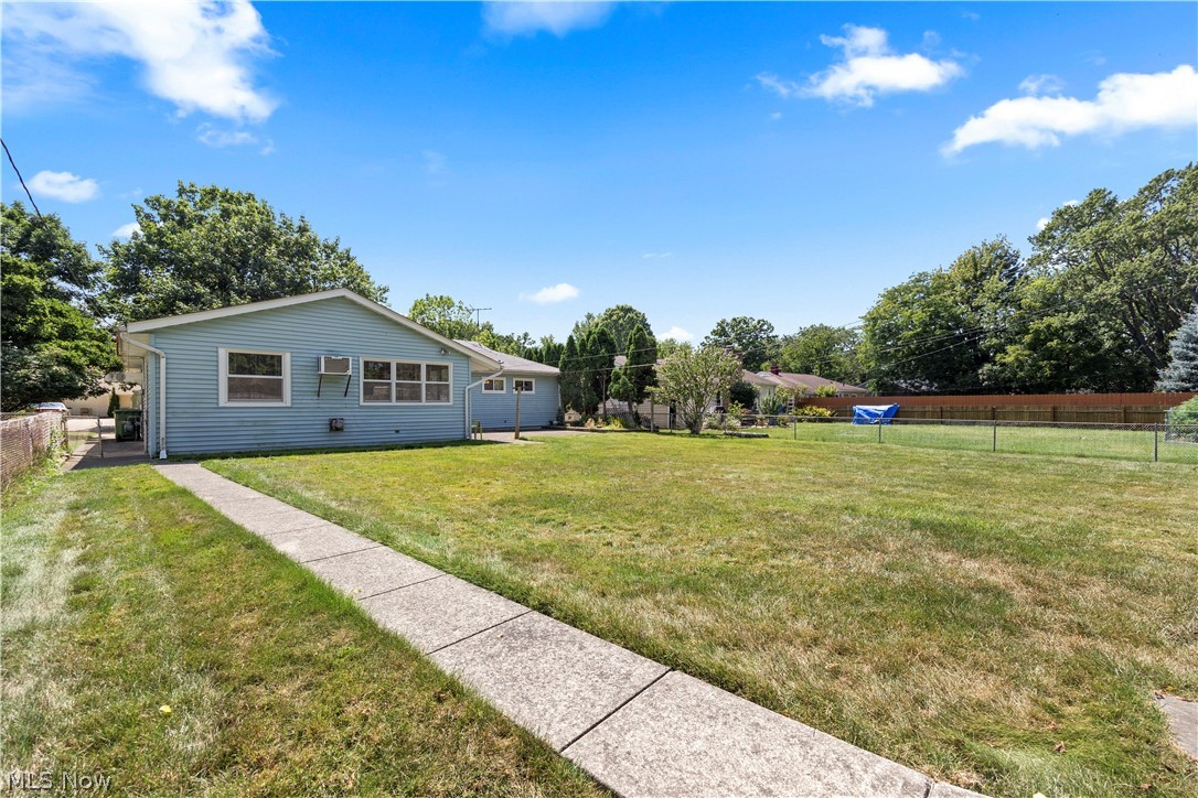 9298 Newkirk Drive Parma Heights OH 44130
