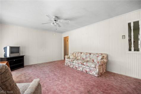 9298 Newkirk Drive Parma Heights OH 44130