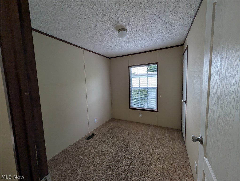 240 Cherry Bottom Glen Elyria OH 44035