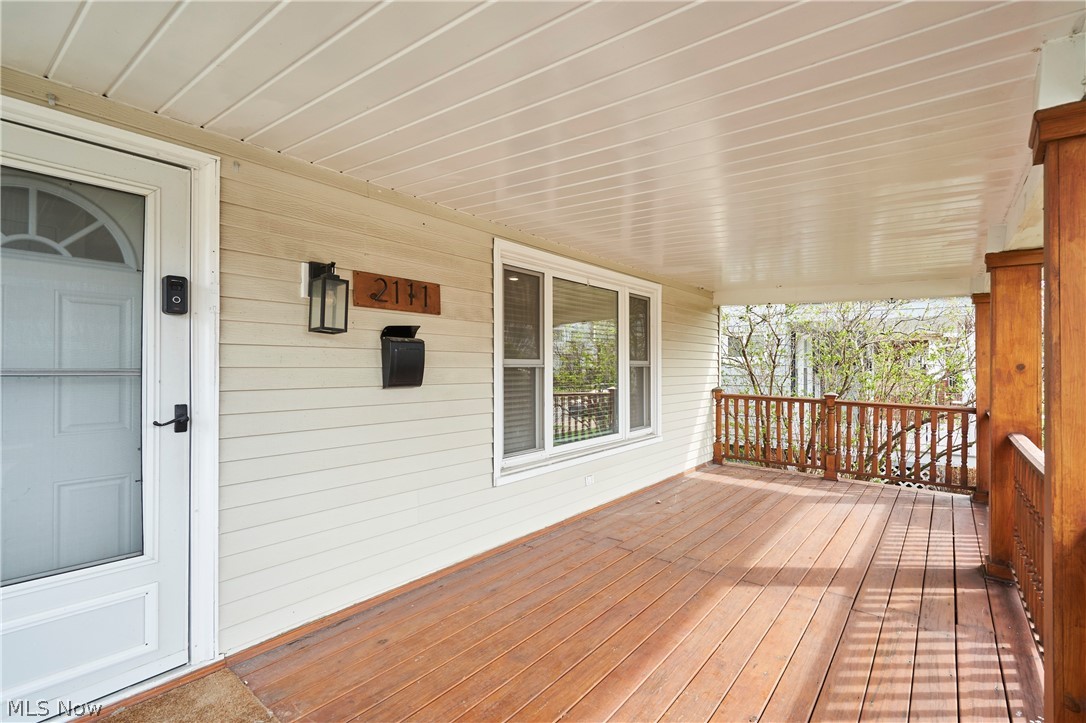 2111 Wascana Avenue Lakewood OH 44107
