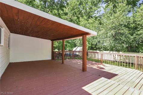 1581 N Circle View Drive Seven Hills OH 44131