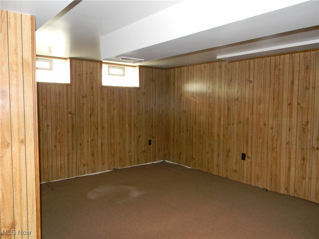 1141 Westwood Drive NW Warren OH 44485