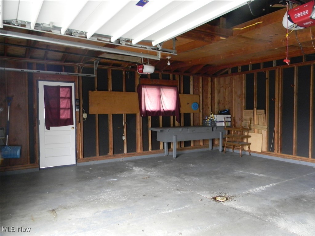 1141 Westwood Drive NW Warren OH 44485