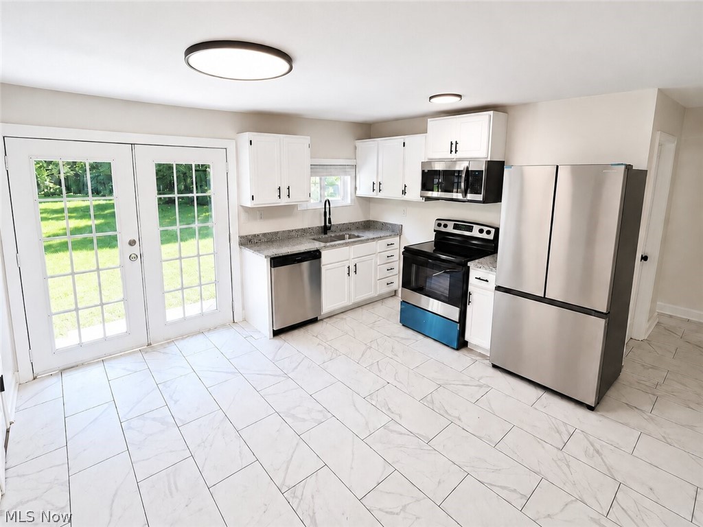 931 Crestline Drive Akron OH 44312
