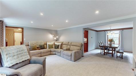 1448 Plantation Drive Hudson OH 44236