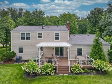 1448 Plantation Drive Hudson OH 44236