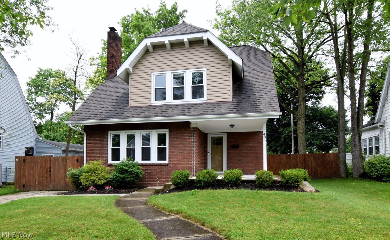 482 Moreley Avenue Akron OH 44320