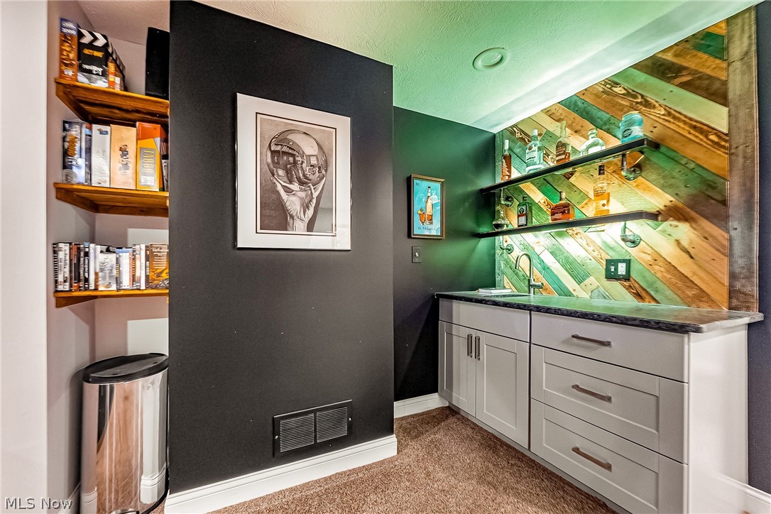 26105 Westwood Road Westlake OH 44145