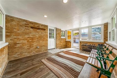 26105 Westwood Road Westlake OH 44145
