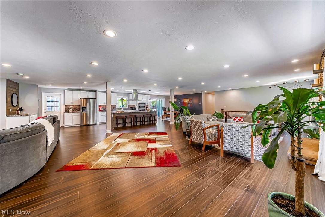 26105 Westwood Road Westlake OH 44145