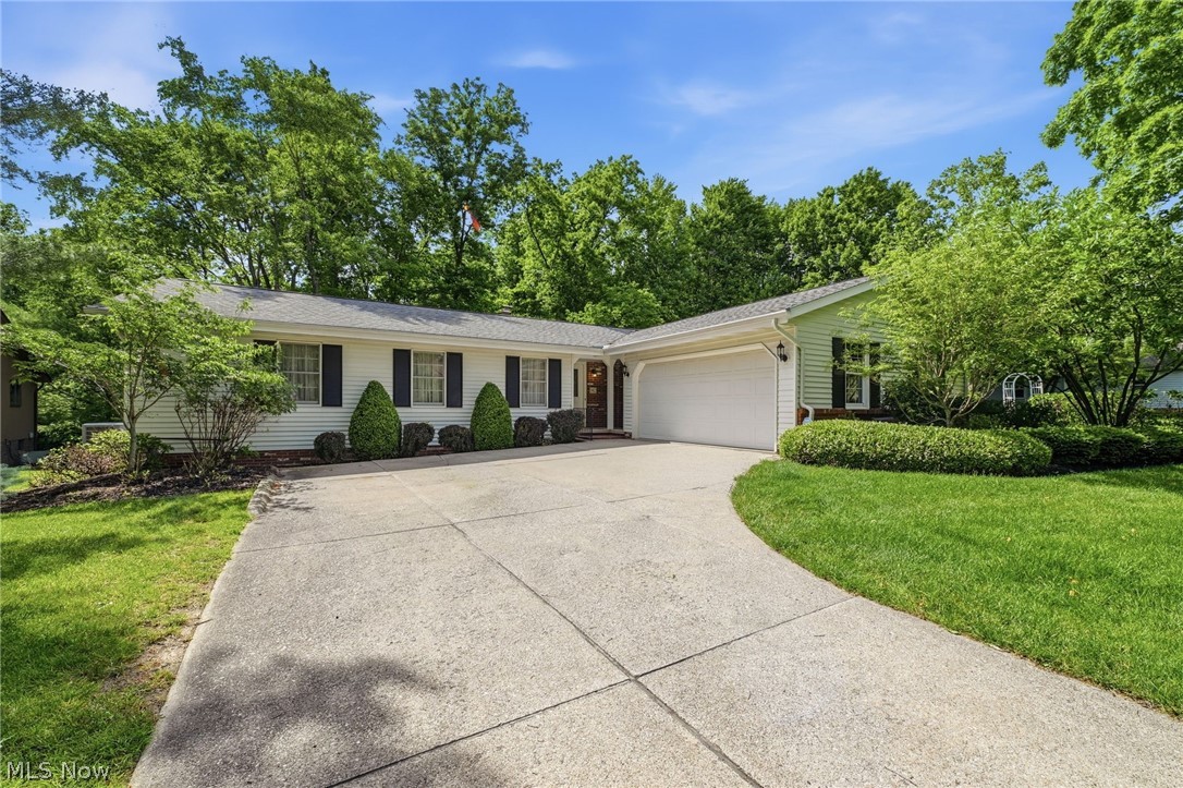 992 Fireside Drive Brunswick OH 44212