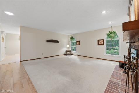 992 Fireside Drive Brunswick OH 44212
