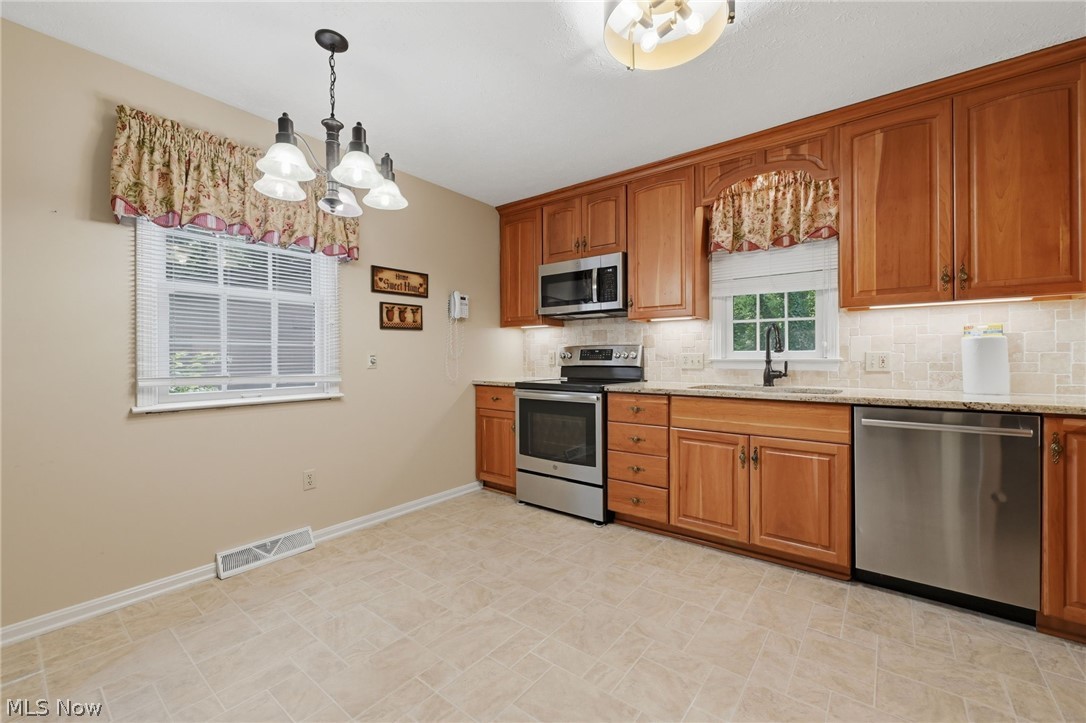 992 Fireside Drive Brunswick OH 44212
