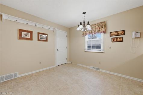 992 Fireside Drive Brunswick OH 44212