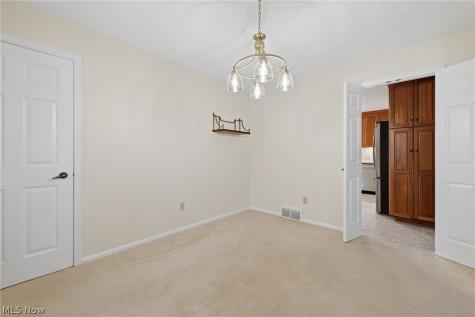 992 Fireside Drive Brunswick OH 44212