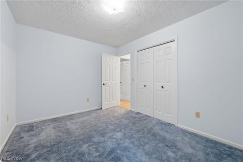 992 Fireside Drive Brunswick OH 44212
