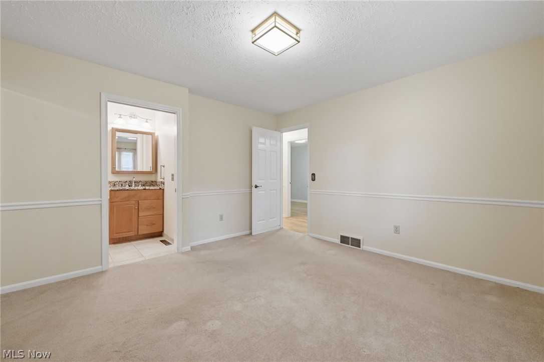 992 Fireside Drive Brunswick OH 44212