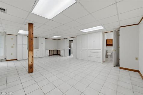 992 Fireside Drive Brunswick OH 44212