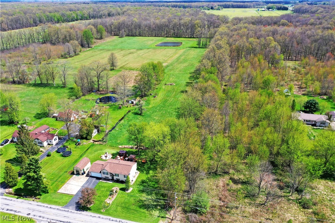 4314 N Park Avenue Cortland OH 44410
