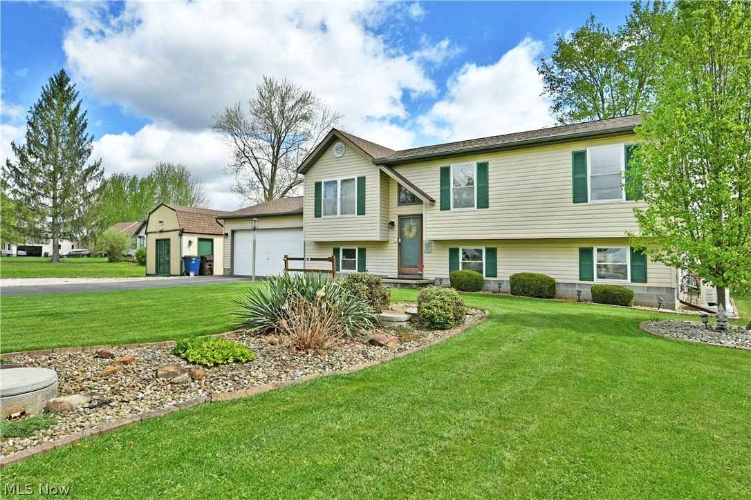4314 N Park Avenue Cortland OH 44410