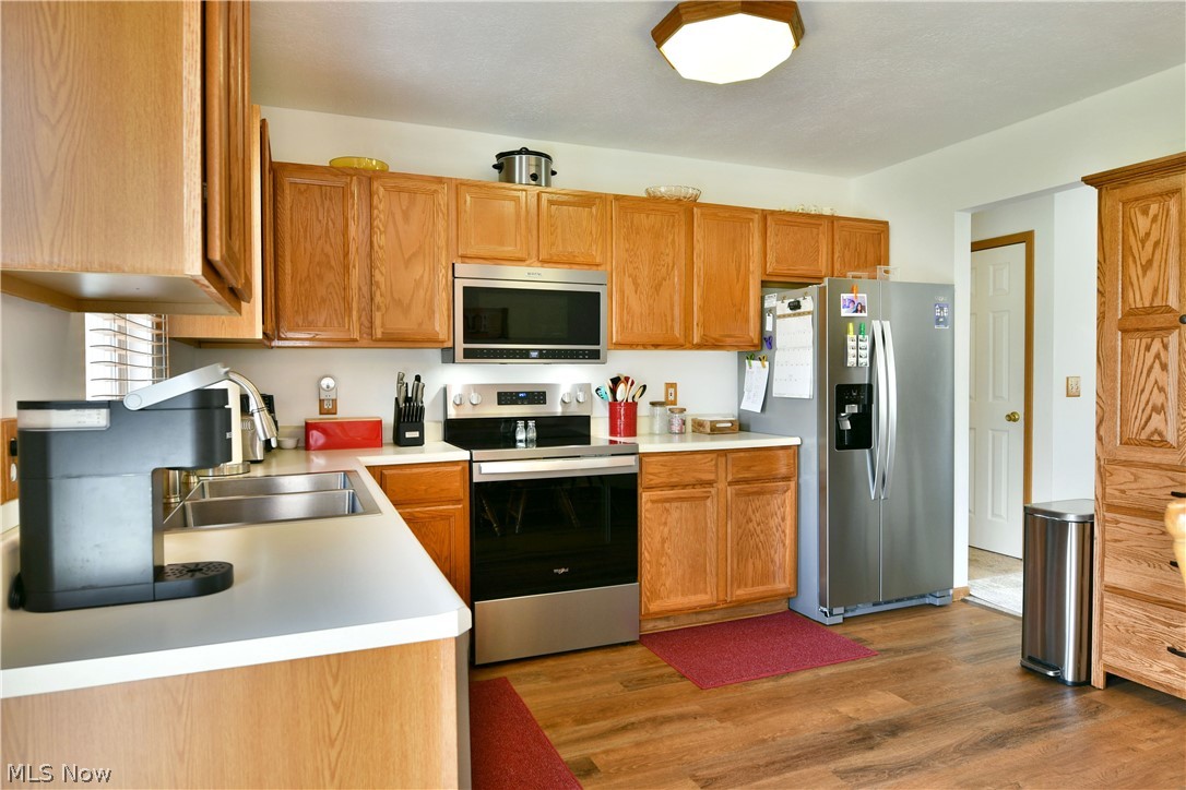 4314 N Park Avenue Cortland OH 44410