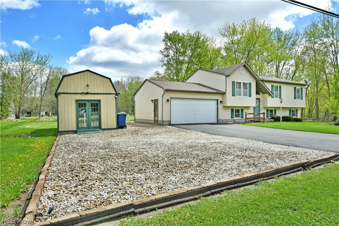 4314 N Park Avenue Cortland OH 44410