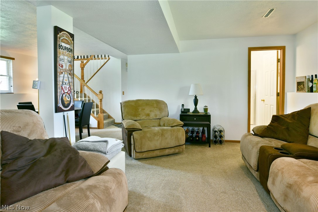 4314 N Park Avenue Cortland OH 44410