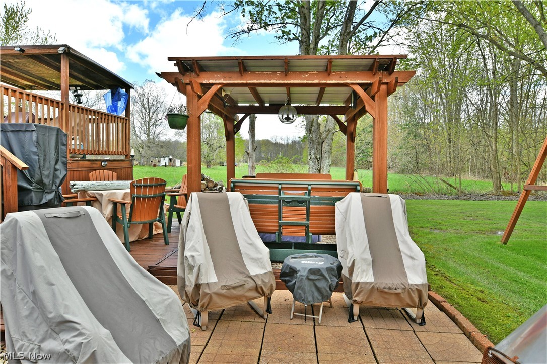 4314 N Park Avenue Cortland OH 44410