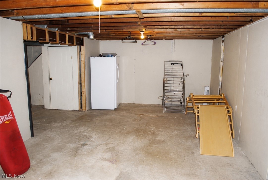 210 Oakdale Drive South Amherst OH 44001