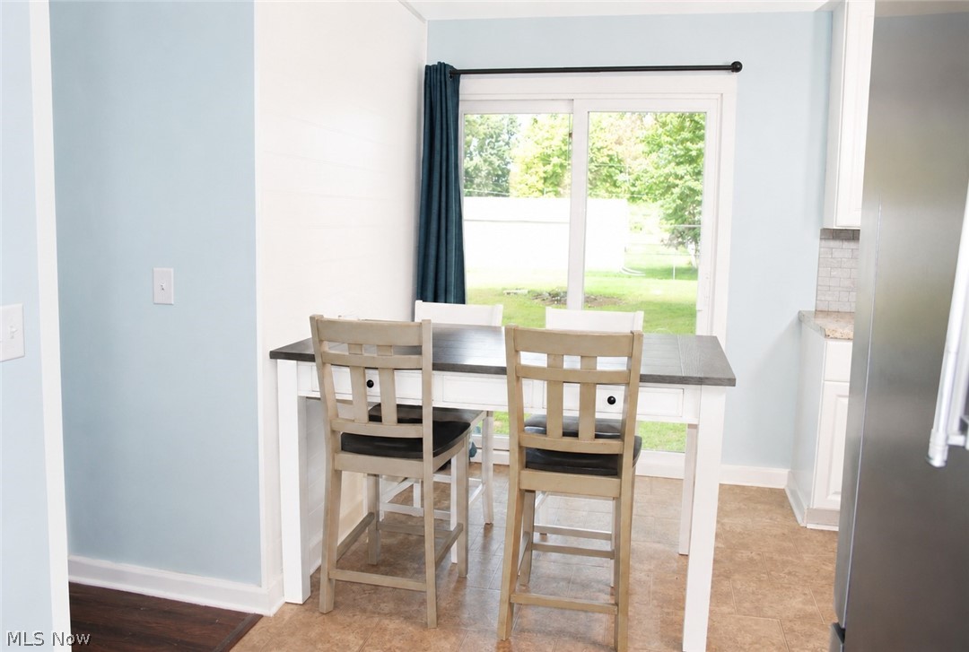 210 Oakdale Drive South Amherst OH 44001