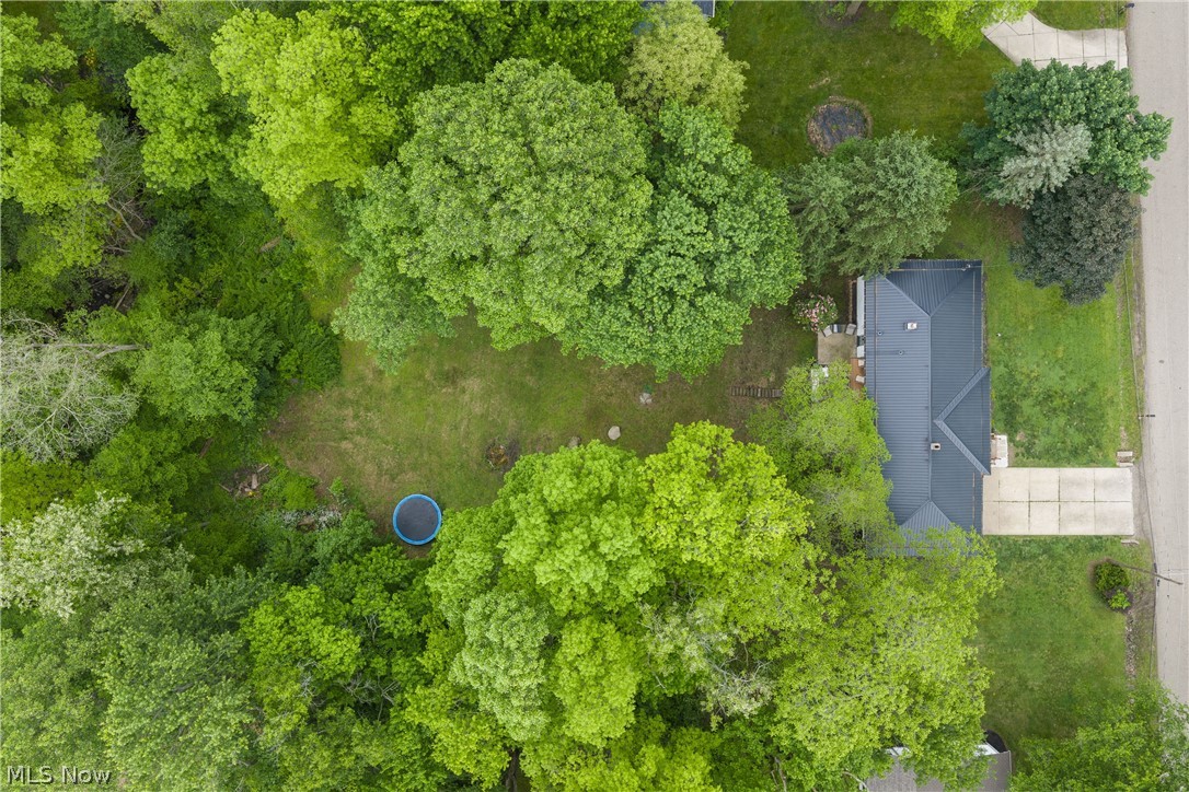 8496 Shadyview Avenue NW Clinton OH 44216