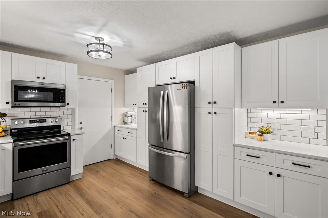 2591 Woodview Road Uniontown OH 44685