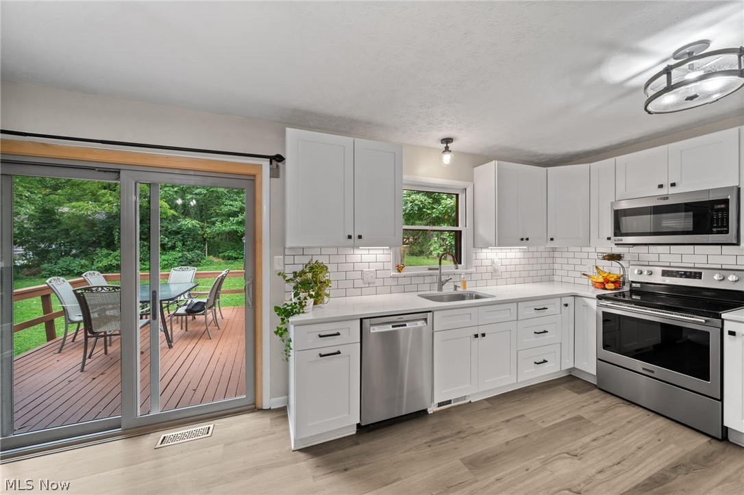 2591 Woodview Road Uniontown OH 44685