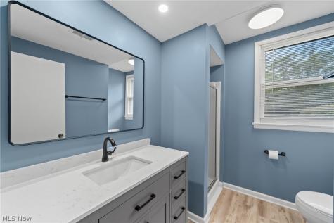 2591 Woodview Road Uniontown OH 44685