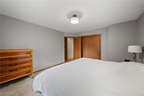 2591 Woodview Road Uniontown OH 44685
