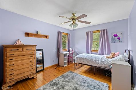 2591 Woodview Road Uniontown OH 44685