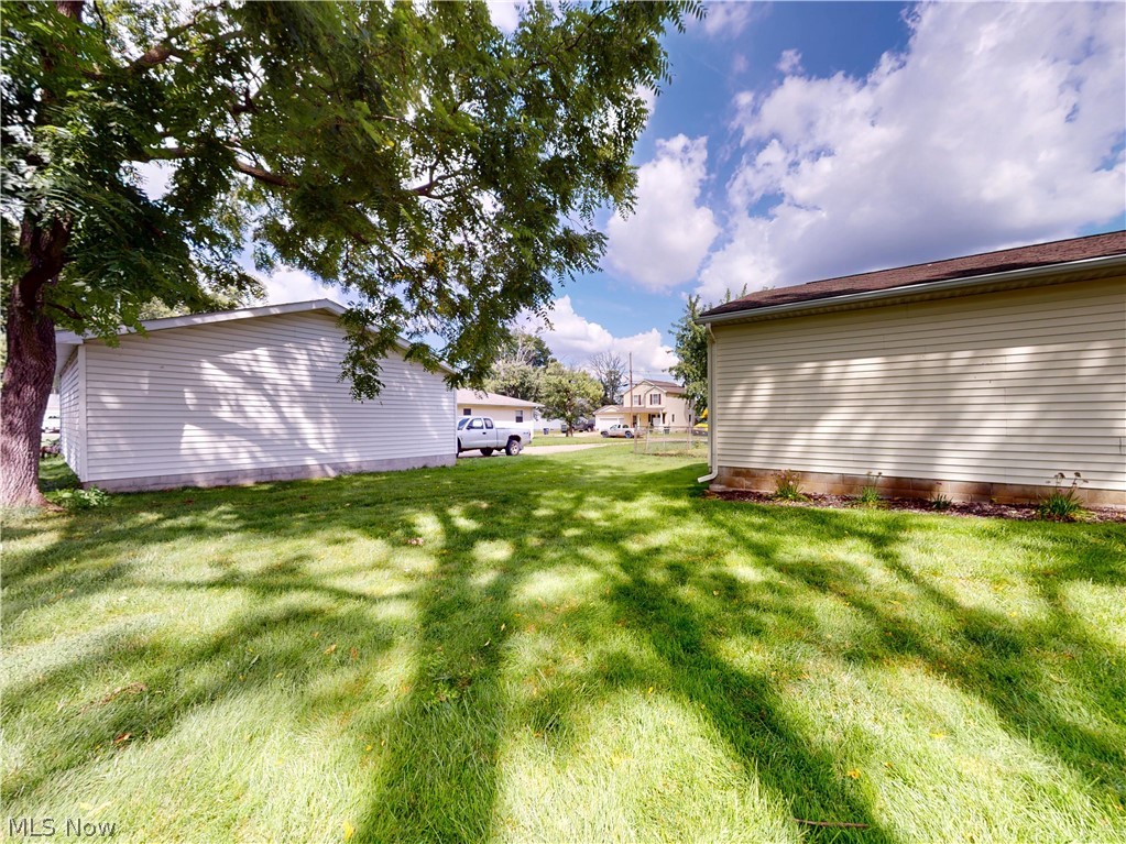 1137 E Archwood Avenue Akron OH 44306